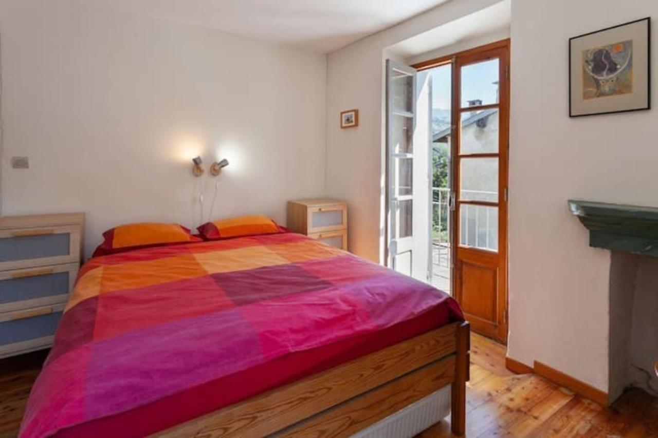 Sunny 1-Bed Apartment In Lovely Mountain Village La Brigue Exteriér fotografie