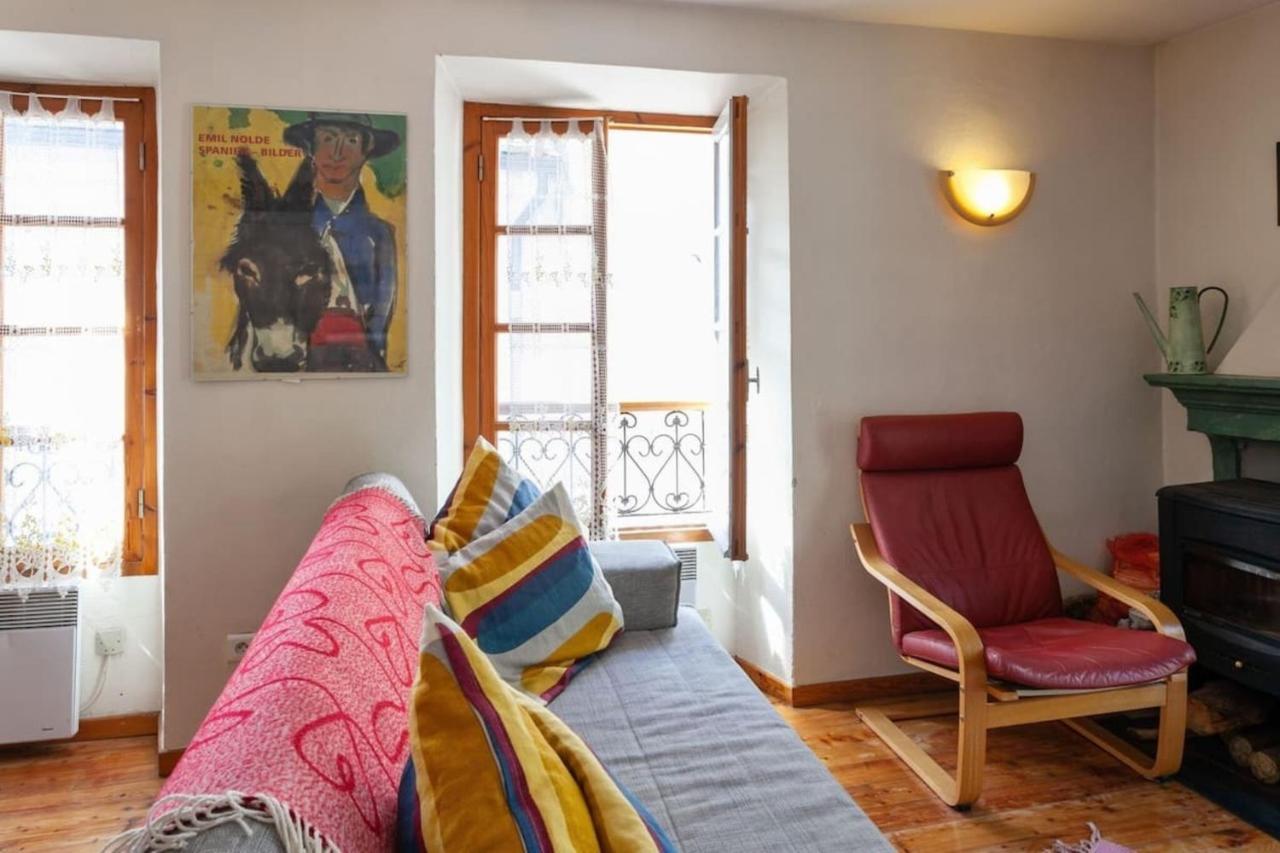 Sunny 1-Bed Apartment In Lovely Mountain Village La Brigue Exteriér fotografie
