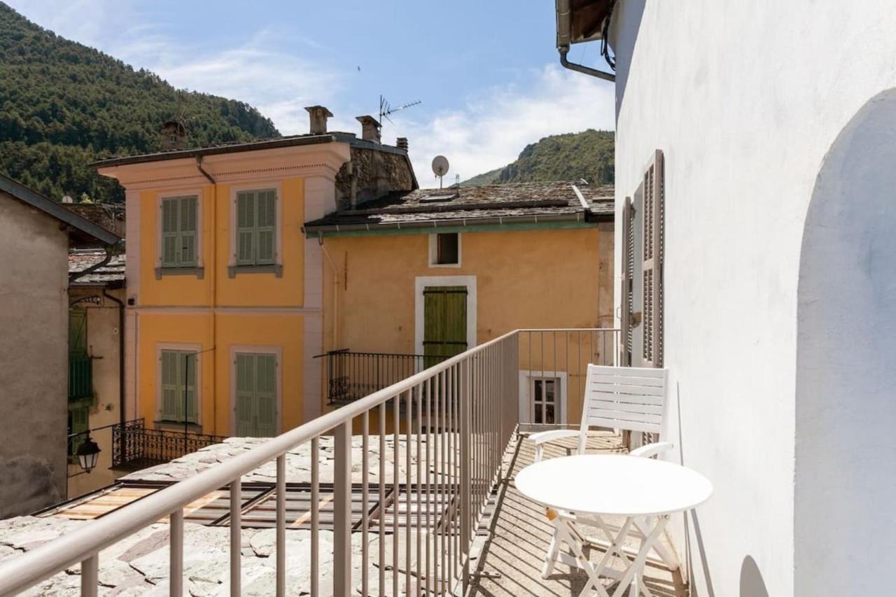 Sunny 1-Bed Apartment In Lovely Mountain Village La Brigue Exteriér fotografie